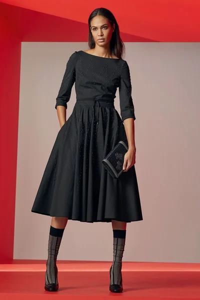 Look 16